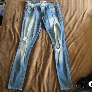 Hollister ripped super skinny jeans